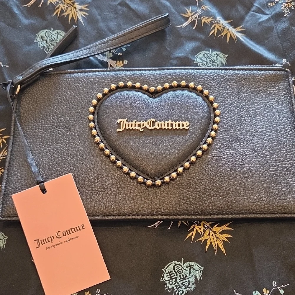 Juicy Couture Black Wristlet with Gold Heart Accents NEW